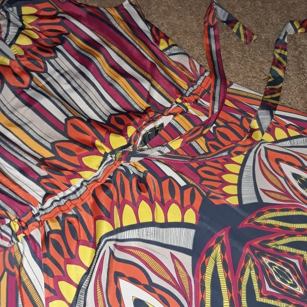 Collective Concepts Size M, Multi Color Print Hi-… - image 3